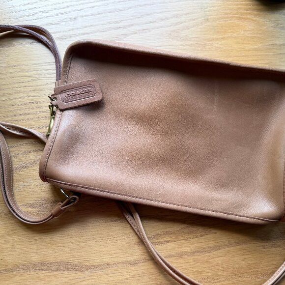 2 Coach Vintage Clutch Shoulder Strap and Wristlet Bags - Picture 6 of 7